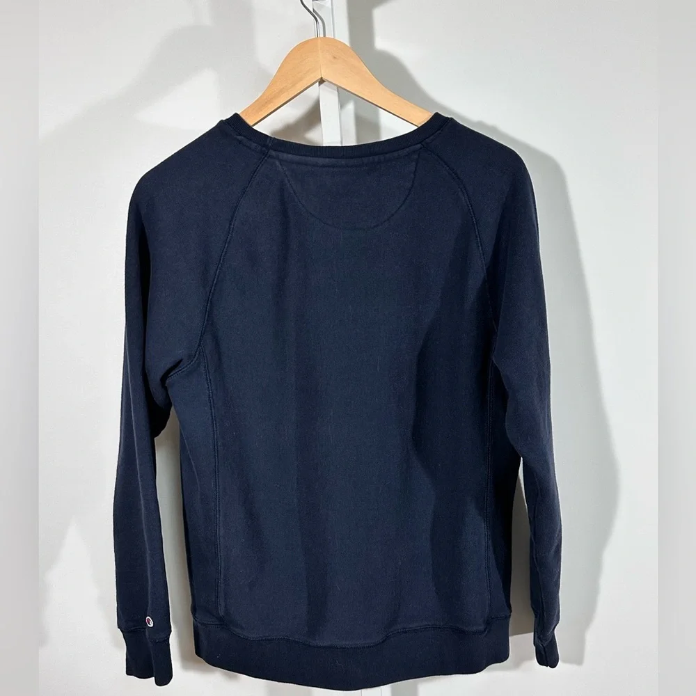 Champion Reverse Weave Navy Crewneck Sweatshirt – Classic Minimalist USA - Picture 3 of 5